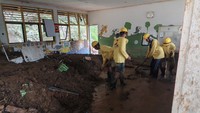 Atasi Dampak Banjir Padang, Menteri PU Libatkan Warga Lewat Padat Karya