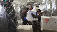 Dry Ice Atasi Asap Karhutla Kena Rumah Warga, Butiran Kini Diperkecil