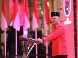 Said Abdullah Sebut Kekeringan dan Karhutla Tak Boleh Dianggap Musiman