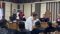 Bupati Pati Sudewo Divonis 8,5 Tahun Penjara