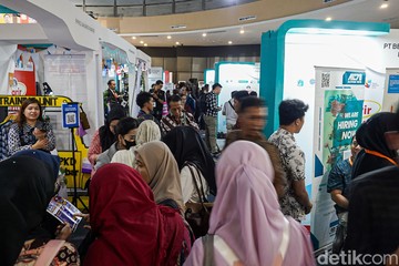 Berita dari Detik Finance: Pencari Kerja Berburu 12 Ribu Lowongan di Karir Jakarta Expo 2026