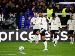 MU Memalukan! Dibantai Como 4-1, Catat Rekor Buruk di Eropa