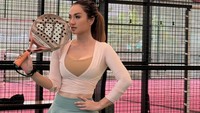Pesona Tengku Dewi Putri Saat Zen Mode