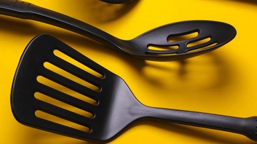 Awas! Pakar IPB Ungkap Bahan Spatula Berisiko Memicu Kanker - Infolitik