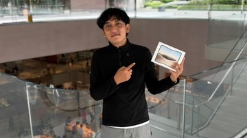 Bawa iPhone Duo ke Indonesia, Pajak Bea Cukai Tembus Rp 8 Juta - Infolitik