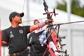 Kholidin-Ross Noveria Sumbang Perak dari Panahan Asian Para Games 2026