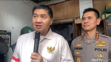 Menteri PKP, Mendagri hingga Kapolda Tinjau Bedah Rumah di Kampung Ambon - Infolitik