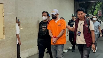WN Taiwan Tersangka 1,16 Ton Ketamin Dibawa ke Bareskrim, 7 WNI Status Saksi - Infolitik