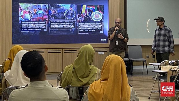 Pemerintah Provinsi DKI Jakarta melalui Biro Kerja Sama Daerah Setda, mengadakan pelatihan untuk 52 lurah dari berbagai daerah di Jakarta.Tak dipilih secara acak, 52 lurah ini merupakan peserta dari ajang penghargaan Benyamin S Award (BSA) 2026.