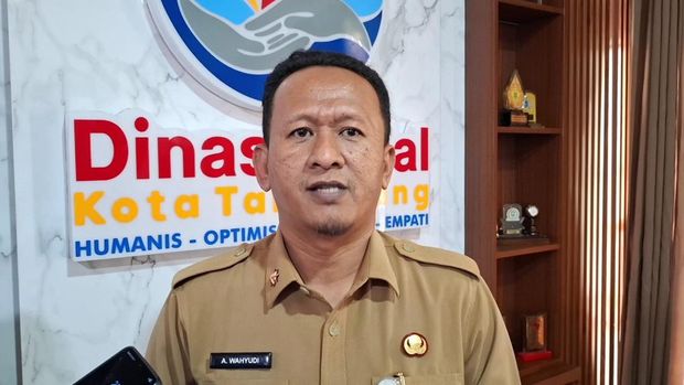Ditagih Pajak McLaren, Mekanik Bengkel di Tangerang Golongan Desil 3 Kepal Dinas Sosial (Dinsos) Kota Tangerang, Acep Wahyud