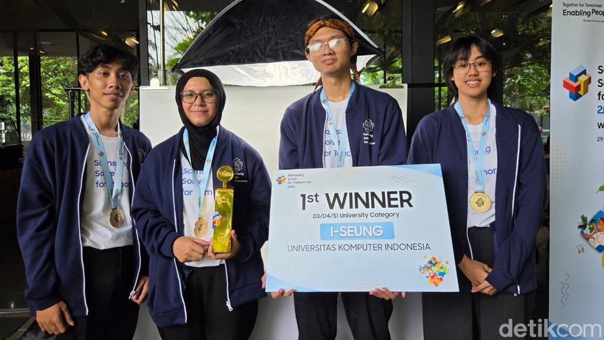 Keren! 4 Mahasiswa Rancang AI Matematika untuk Tunanetra
