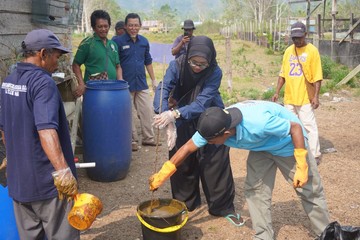 Dokumentasi pelaporan resmi Tim Ekspedisi Patriot UI Kembangkan Energi Bersih di Teluk Wondama