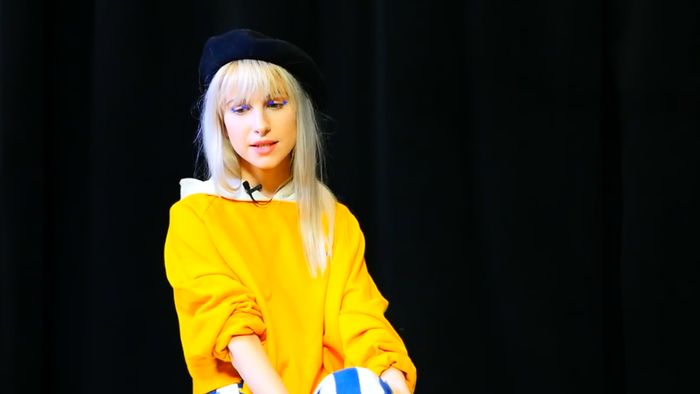 Rumah Tangga Hayley Williams Paramore dan Suami Retak
