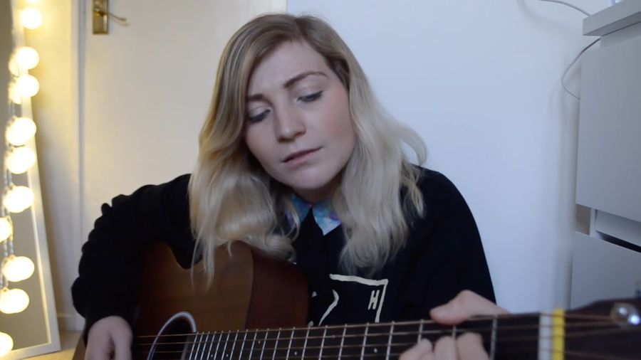 Wah! Facebook Blokir Pengguna Karena Nyanyi Lagu Ed Sheeran