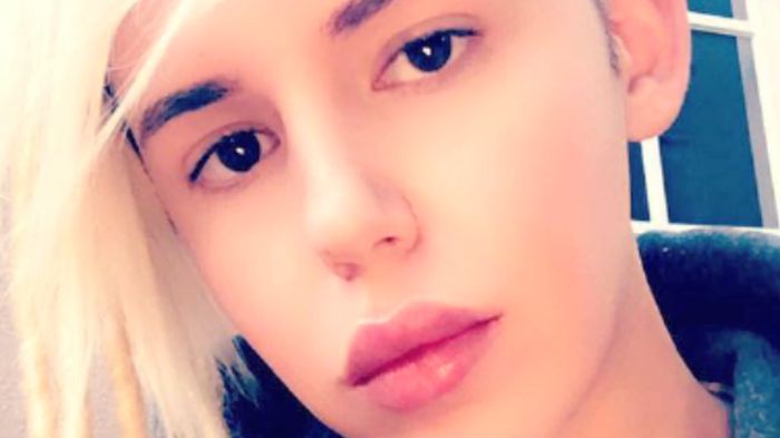 Pria Ini Habiskan Rp 1 M Demi Mirip Britney Spears