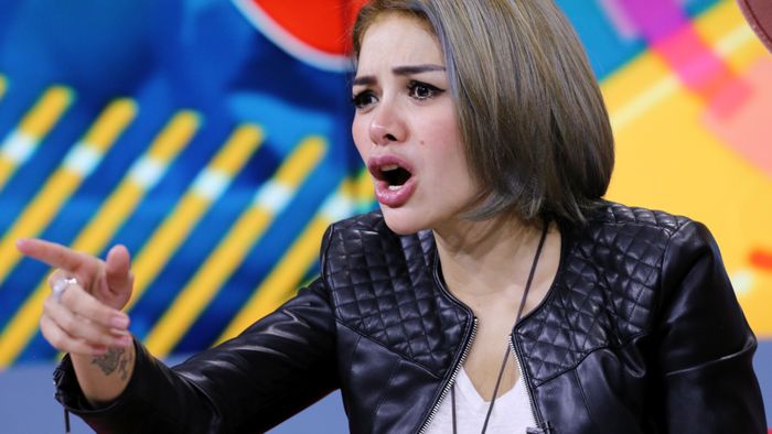 Nikita Mirzani Komentari Kondisi Hormon, Paman Evelyn Emosi
