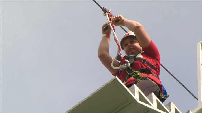 Serunya Main Flying Fox di Jantung Kota London