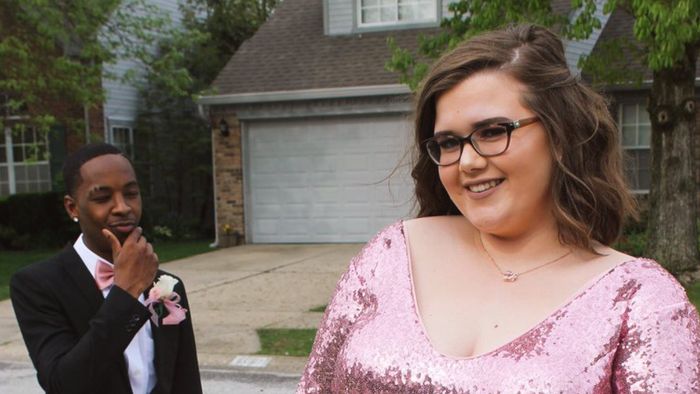 Viral! Inikah Pasangan Prom Nite Paling Cute Sedunia?