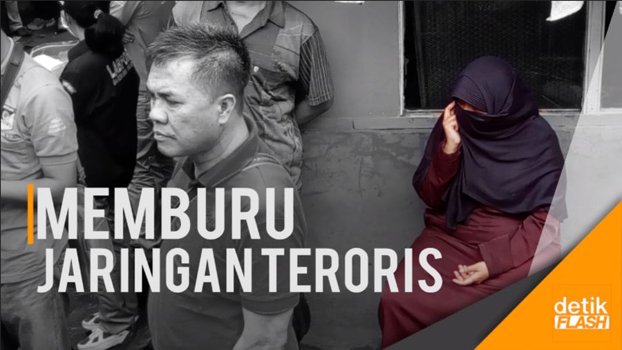 Densus 88 Bawa Adik Kandung Bomber Kampung Melayu