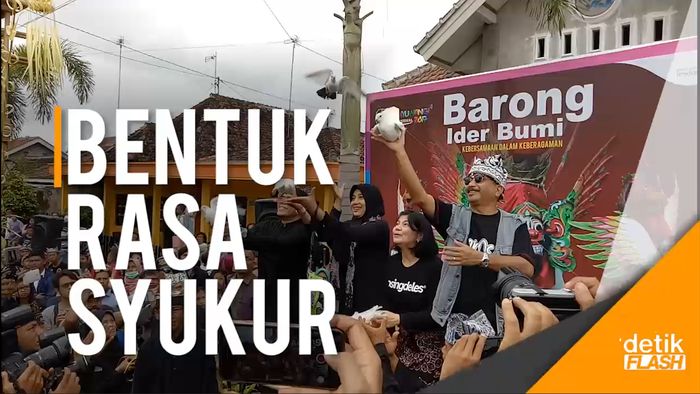 Semarak Ritual Adat Barong Ider Bumi Kemiren di Banyuwangi