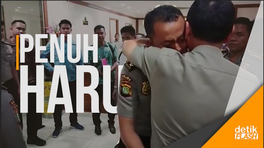 Momen Penuh Haru Irjen Iriawan Saat Tinggalkan Polda Metro