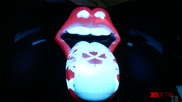 Pameran Band The Rolling Stone Dibuka di New York