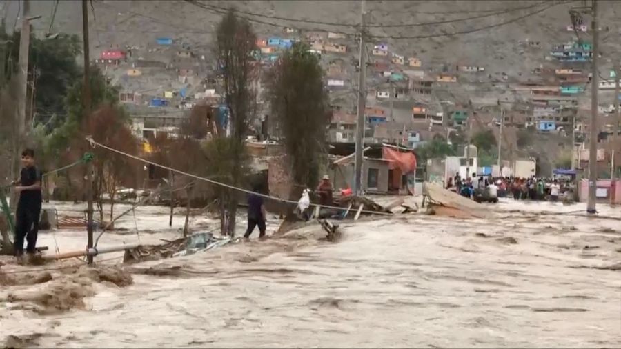 Ngeri! Banjir dan Longsor Terjang Peru, 67 Orang Tewas