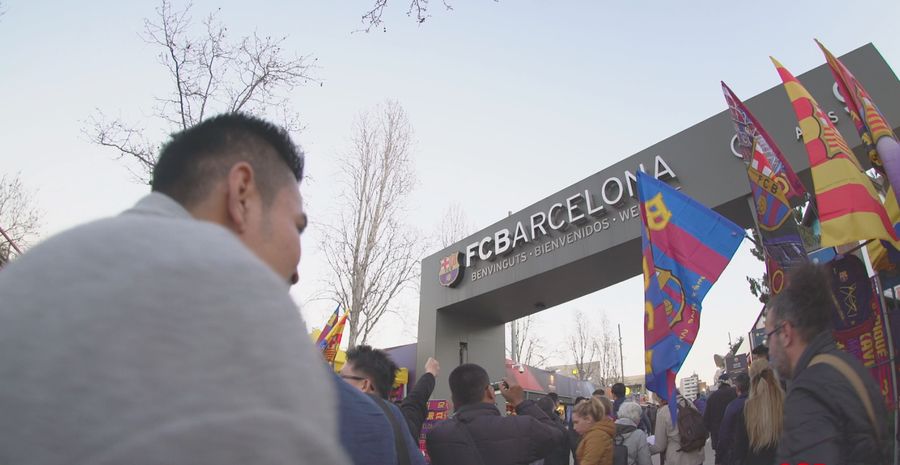 Nonton Fc Barcelona di Camp Nou Stadium Bareng tim Oppo