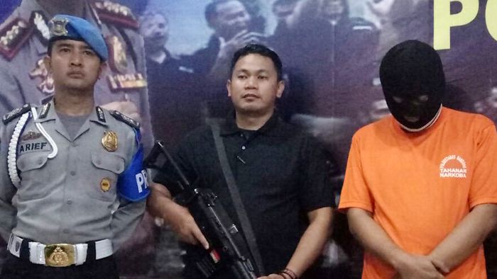 Andika Ditangkap Bersama Anggota Band Terkenal