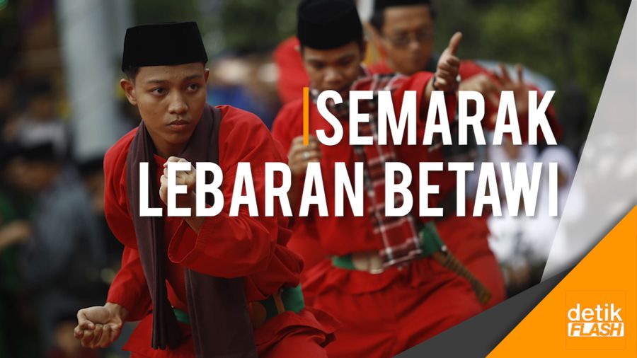 Hadiri Lebaran Betawi, Jokowi Disambut Palang Pintu