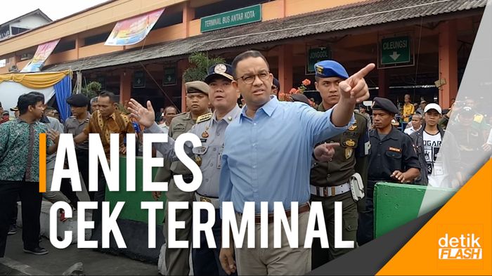 Anies Baswedan Cek Kegiatan Mudik di Terminal Kampung Rambutan