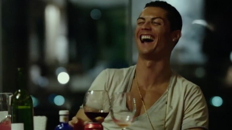 Cristiano Ronaldo Segera Punya Anak Kembar?