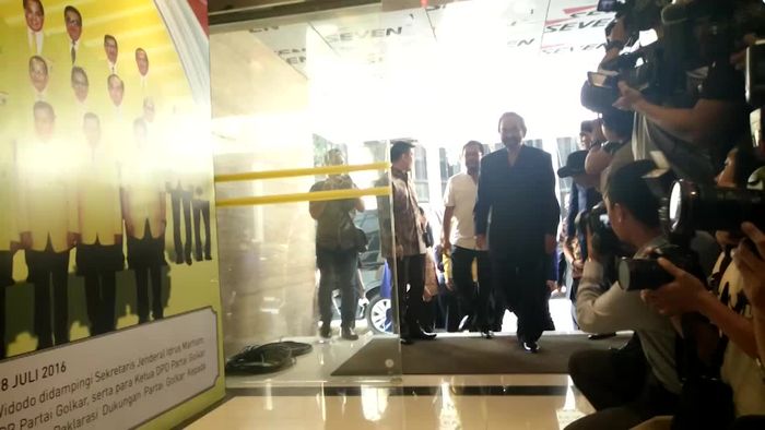 Surya Paloh Sowan ke Kantor DPP Golkar