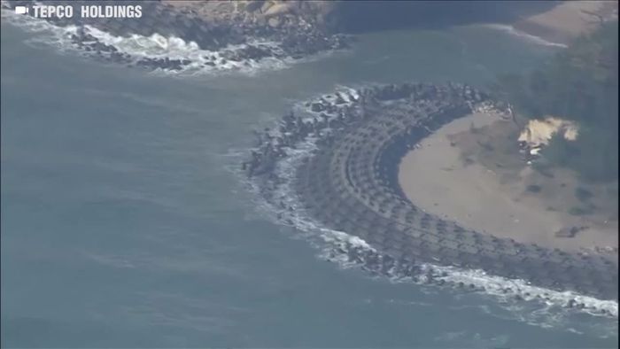 Jepang Utara Dilanda Gempa 7,4 SR, Disusul Tsunami Kecil  
