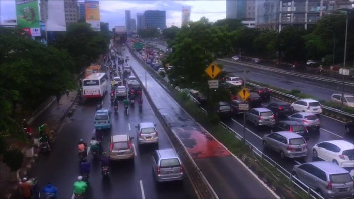 Melihat Lalu Lintas Saat Demo 2 Desember