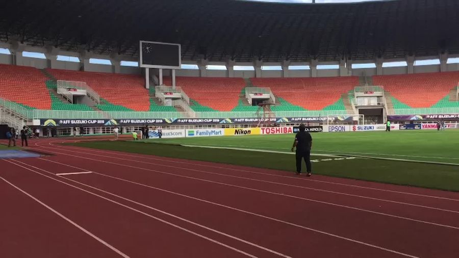Intip Kesiapan Stadion Pakansari Jelang Final Piala AFF   Intip Kesiapan Stadion Pakansari Jelang Final Piala AFF