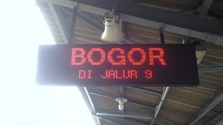 Seandainya Siang di Commuter Ini Seperti Pagi & Sore Hari