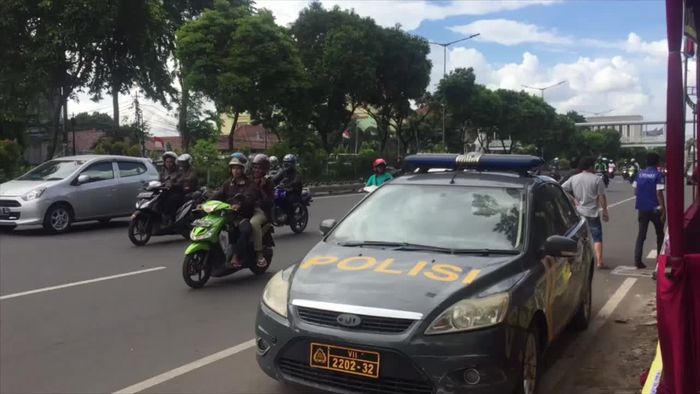 Jelang Natal, Polisi Berjaga di Gereja 