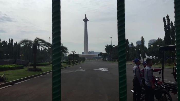 Maaf, Monas Tutup Hari Ini untuk Pemeliharaan!
