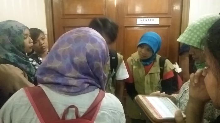 Mensos Dukung Pasutri yang Bersepeda Keliling 9 Negara