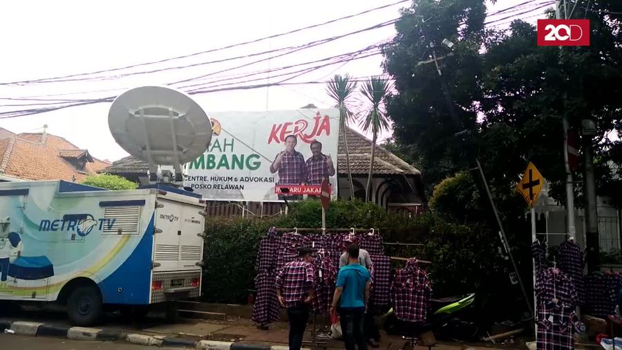 Adik Ahok Pilih Nobar Debat di Rumah Lembang  