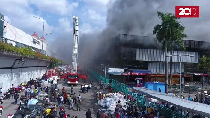 Kebakaran Pasar Senen Dilihat dari Udara 
