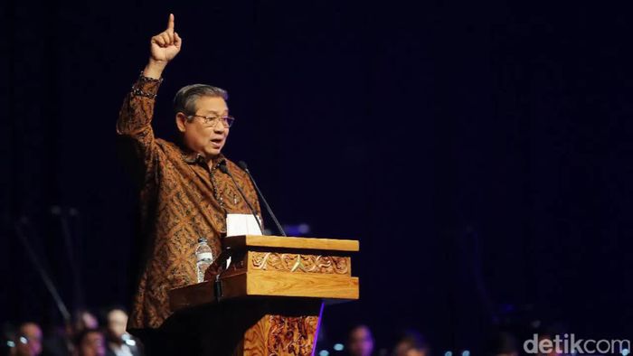 Tanggapi Cuitan SBY, Jokowi: Sudah Lama Kita Perangi Hoax  