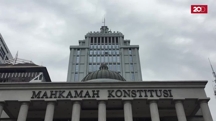 Citra Buruk MK dan Kewenangan yang Absolut