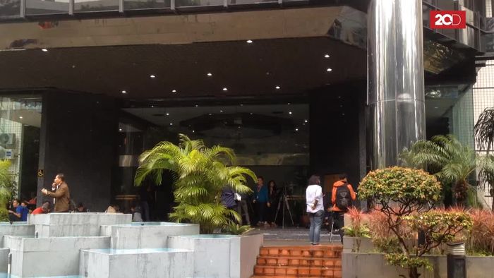 6 Jam Diperiksa, Sylviana Bicara Dugaan Korupsi Masjid Al-Fauz