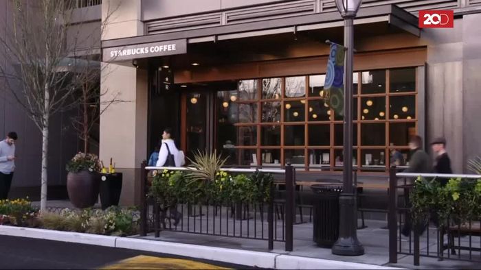 Starbucks Siap Lawan Kebijakan Trump