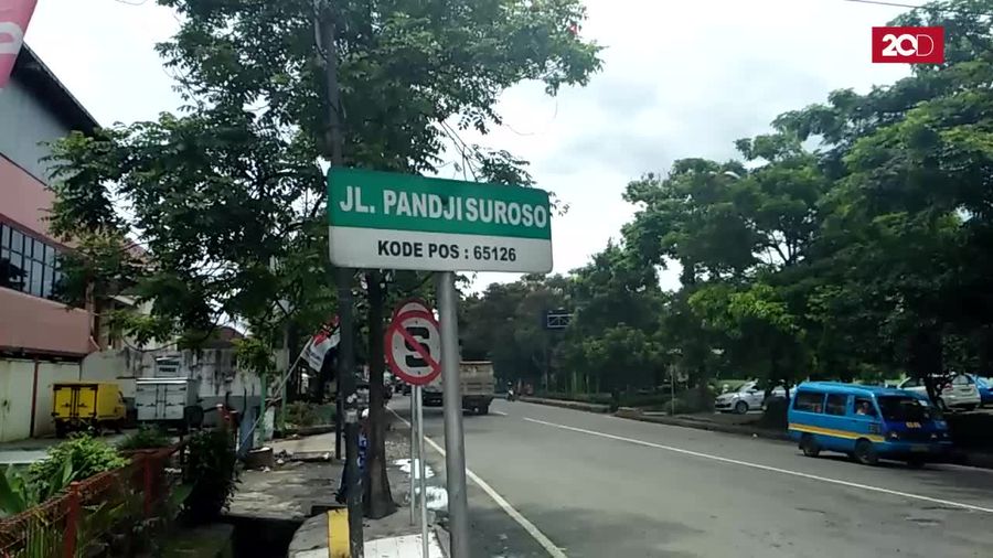 Waduh, Jalan di Tengah Kota Kok Berlubang!