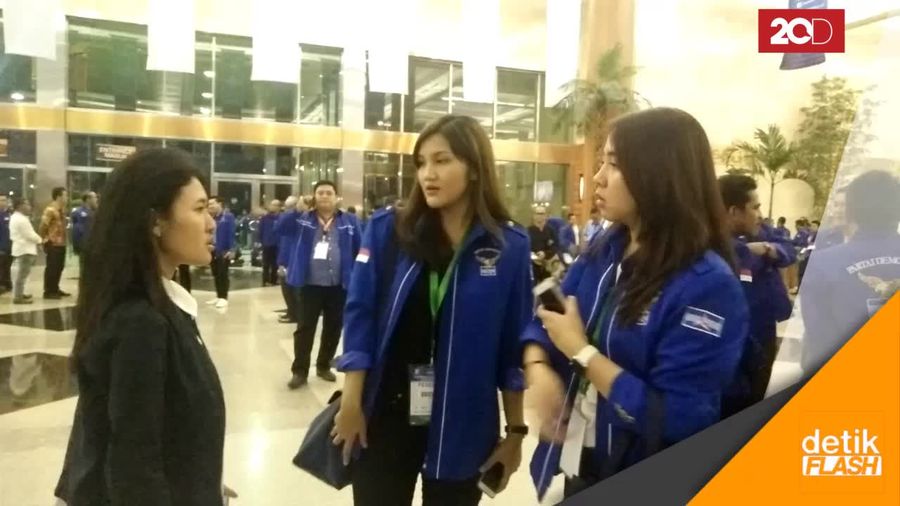 Pidato Agus dan Nyanyian Munajat Cinta SBY di Dies Natalis