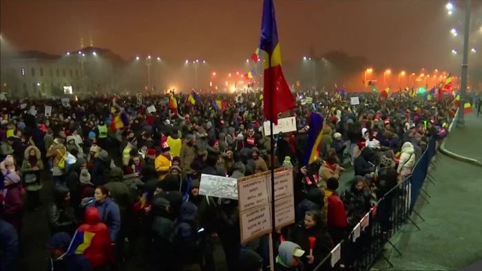 PM Romania Dituntut Lengser Terkait Aturan Korupsi Kontroversial