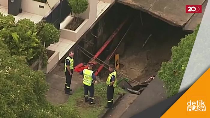 Lubang Menganga di Dekat Kediaman PM Australia